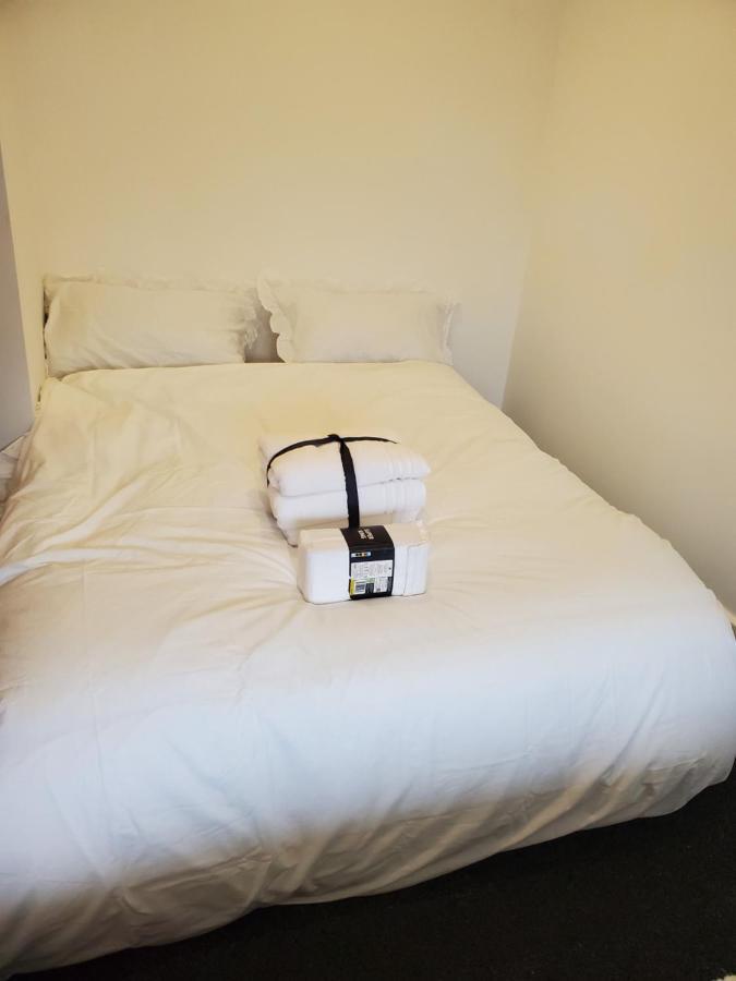 Beautiful & Elegant 2 Bed Room House Manchester Esterno foto