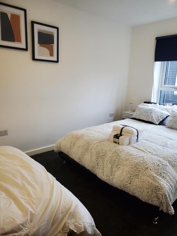 Beautiful & Elegant 2 Bed Room House Manchester Esterno foto