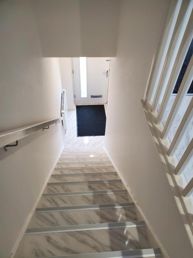 Beautiful & Elegant 2 Bed Room House Manchester Esterno foto